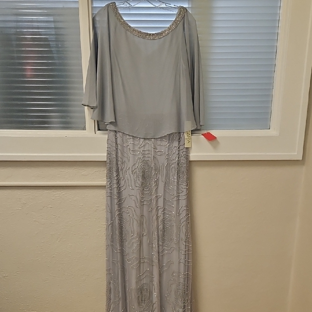Size 6 grey/silver popover capelet gown w/ floral beaded sheath by Jkara NWT